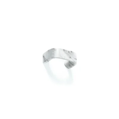 Produkty Small Touch white marble finish edge-pull knob, curved cabinet handle